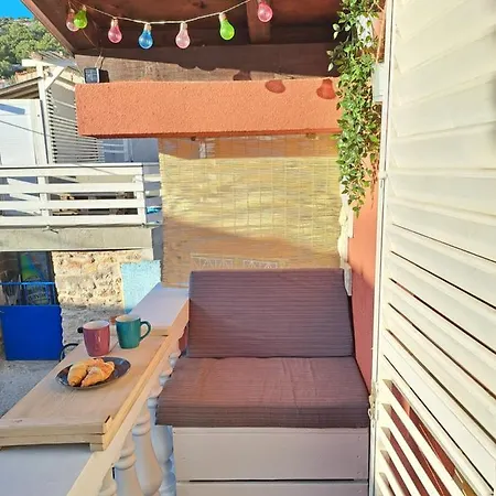 Nicole Apartment *